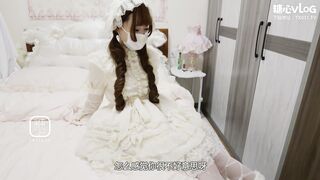 糖心二次元嫩妹【水绪奈奈】霸道萝莉爱上我_深喉口爆骑乘榨精疯狂打桩不停中出灌精_#新片速递