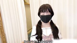 拜金女在户外掀裙露出骚穴_怕人走近却兴奋夹腿水流不停_少女_露出